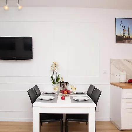 Maya's Flats & 38 - Walowa 23 Apartman Gdańsk