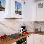 Maya's Flats & 38 - Walowa 23 דירה גדנסק
